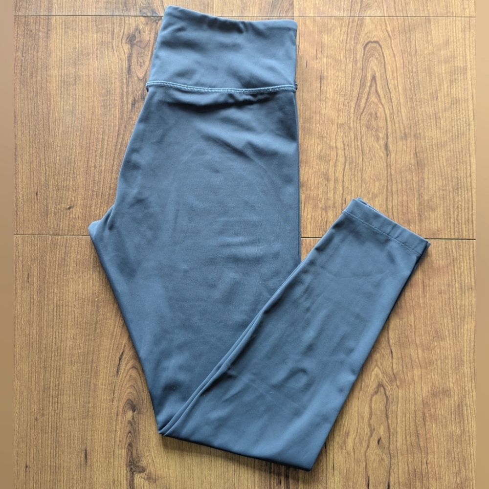Tentree High-Waisted Grey Leggings